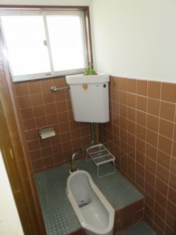 和歌山市　アパートトイレ改修工事